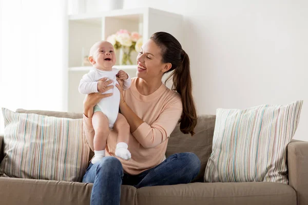 Happy mother with little baby boy at home — Stock Photo, Image