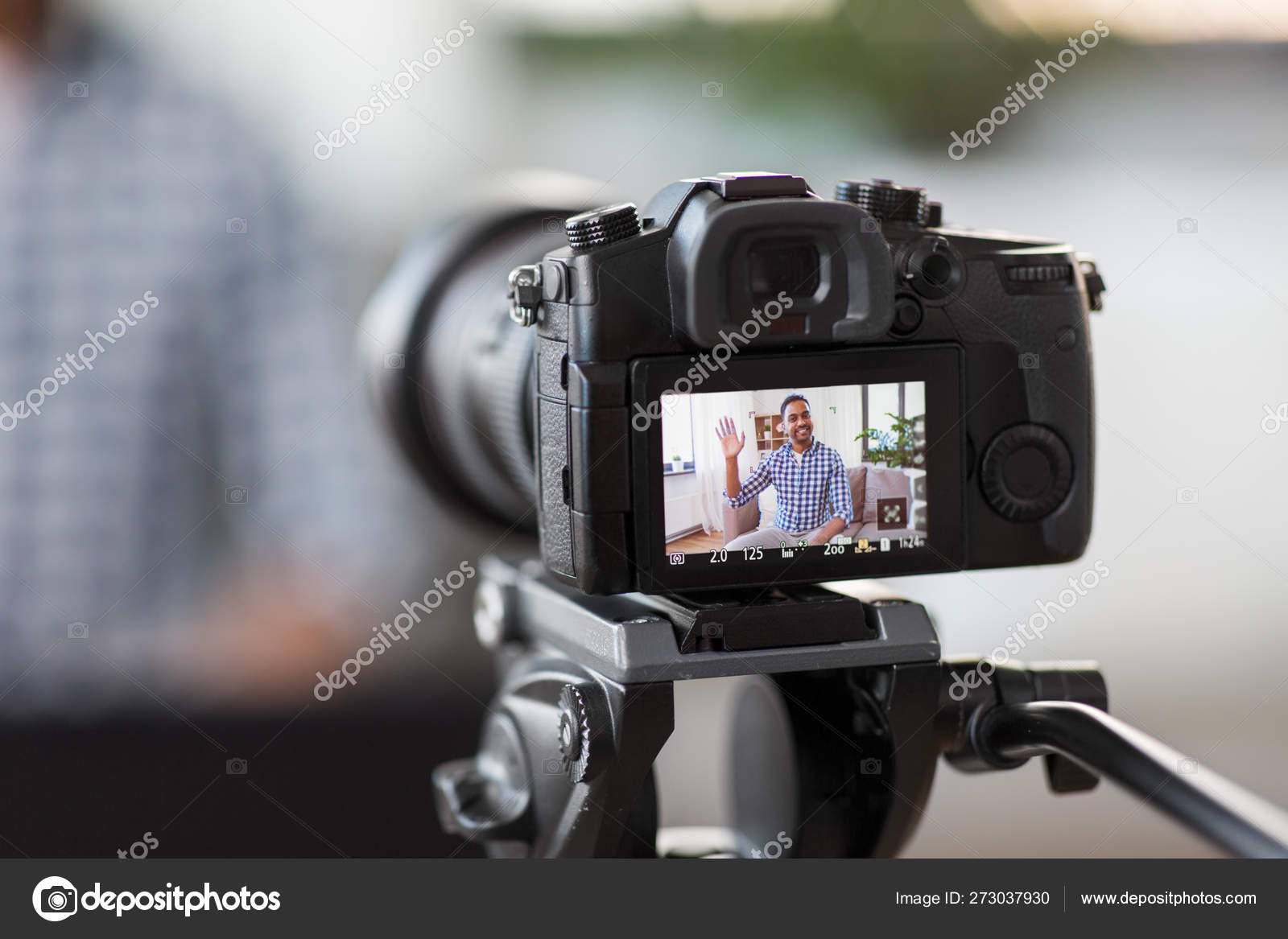 Photographer Camera Shoot Video DSLR Video Tips: Cameras Lenses