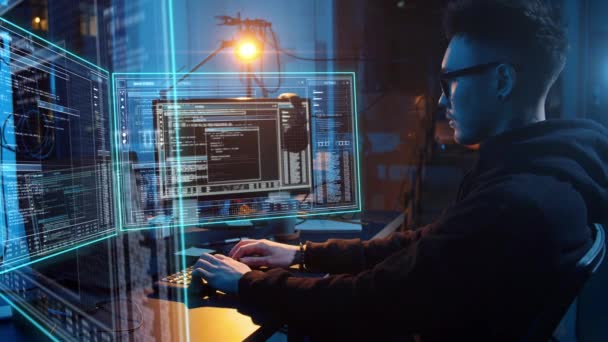 サイバー攻撃のコンピュータ ウイルスを使用してハッカー — ストック動画