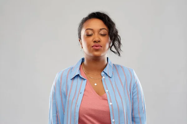 Afro-américaine femme en attente pour baiser — Photo