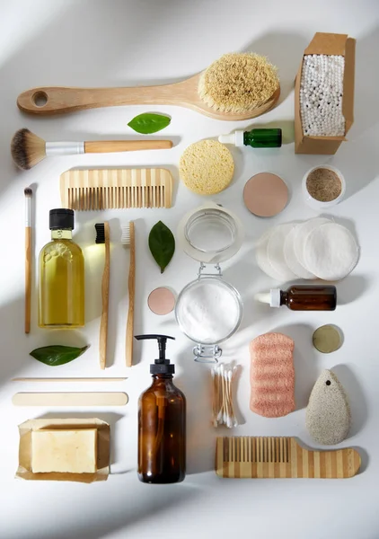Cosméticos naturales y productos ecológicos para el cuidado del cuerpo —  Fotos de Stock