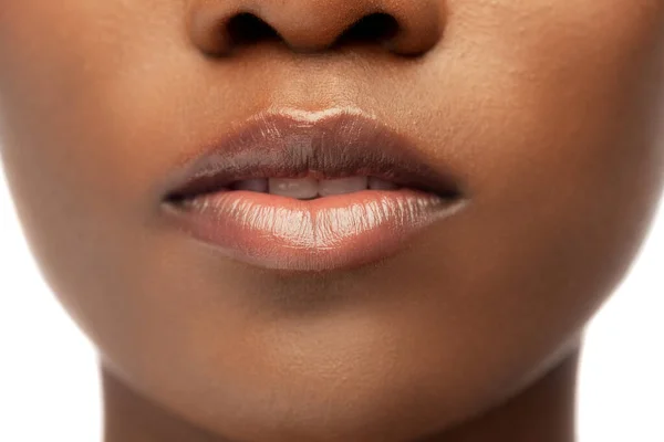 Close up de rosto de mulher afro-americana — Fotografia de Stock