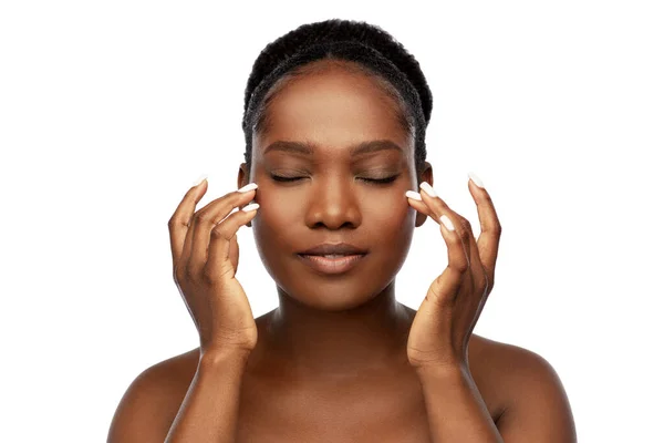 Portrait of young african american woman — Stock Photo, Image