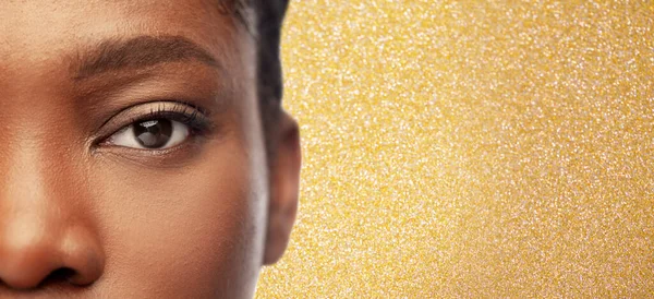 Close up of face of young african american woman — Stock Photo, Image