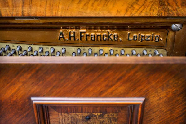 Beautiful old German piano — Stock Photo, Image