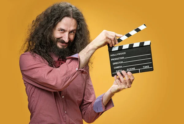 Divertente Nerd Magro Possesso Clapperboard — Foto Stock