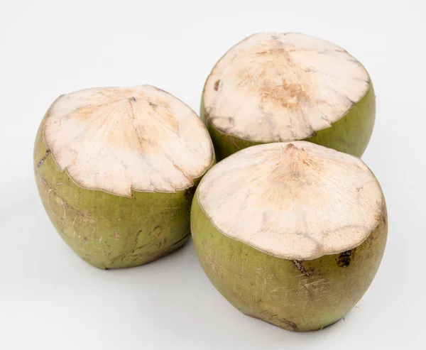 Kokosfrucht Auf Weißem Hintergrund — Stockfoto
