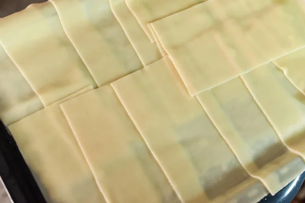 Kokt Pasta Lay Bricka För Att Göra Lasagne Ovanifrån — Stockfoto
