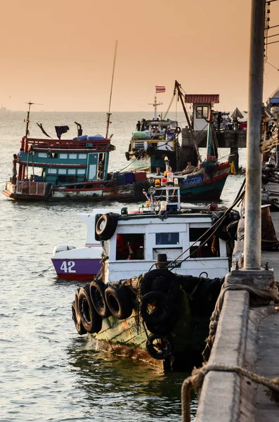 Chonburi Thailand Feb Passenger Boat Mooring Jetty February 2018 Sriracha — Stock Photo, Image