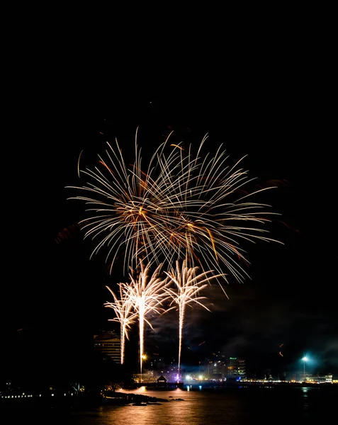 Chonburi Thailandia Gennaio Fuoco Artificio Capodanno Con Bangsaen Gennaio 2019 — Foto Stock