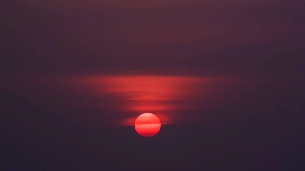 天空中的日落 诺特背景 — 图库照片