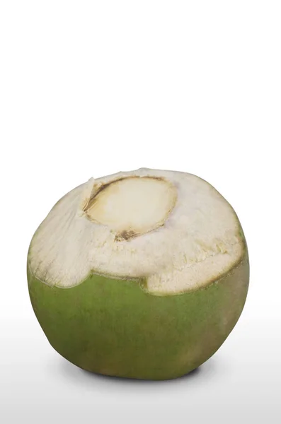 Fruta de coco sobre fundo branco — Fotografia de Stock