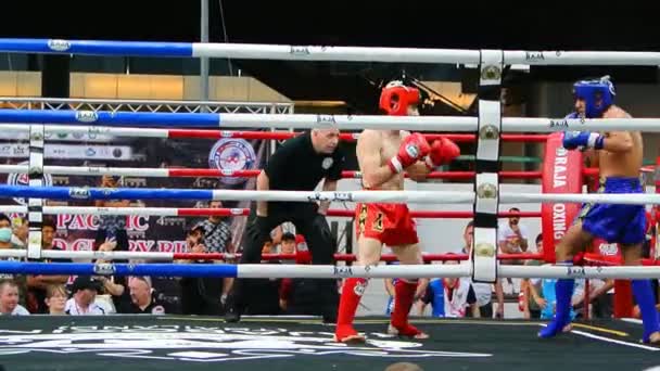 Bangkok Thailand Maart Ongeïdentificeerde Kick Boksen Vechter Vechten Boksring March — Stockvideo