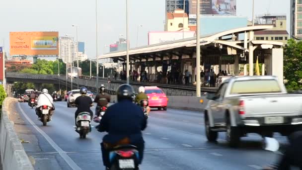 Bangkok Thailandia Mar Sky Trian Trasporto Auto Ponte Taksin Marzo — Video Stock