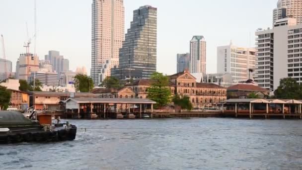 태국에서 2019에 캐리어 — 비디오