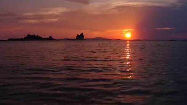 Tempo Pôr Sol Mar Com Silhueta Fundo Ilha Tailândia — Vídeo de Stock