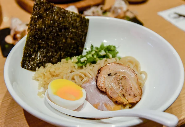 Noodles with pork and egg — Stock Photo, Image