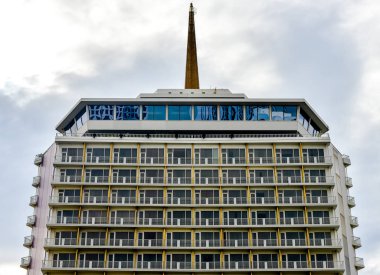 Dusit Thani Hotel bina cephesi 