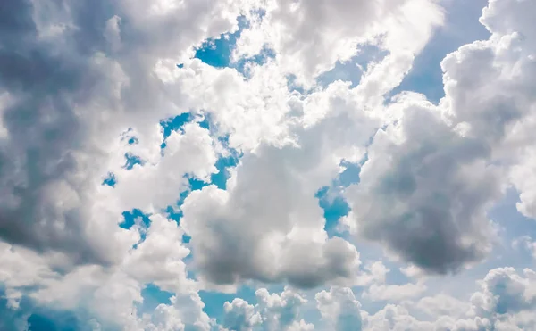 Bonitas Nubes Cielo Azul Fondo Natural — Foto de Stock