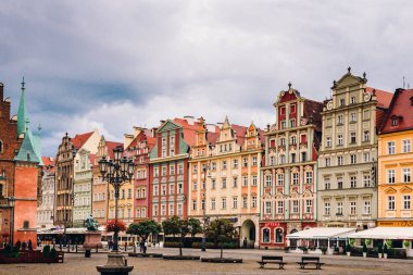 Wroclaw, Polonya - 30 Temmuz 2018: Bir ortaçağ Market Square Wroclaw.