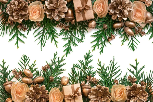 Vánoční hranice designu na bílém pozadí — Stock fotografie