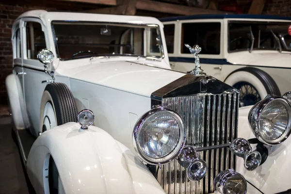 Topacz, Polonya - 13 Ekim 2018: Vintage retro araba 1938 rulo Royc