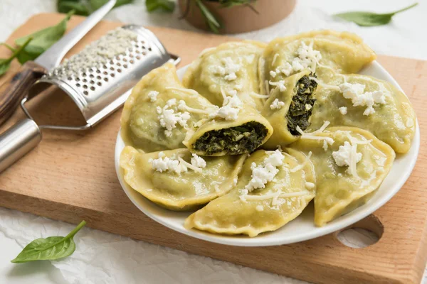 Dumplings Spinach White Cheese Very Popular Food Poland Homemade Food — Stock Photo, Image