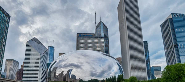 O portão de nuvens em Chicago — Fotografia de Stock