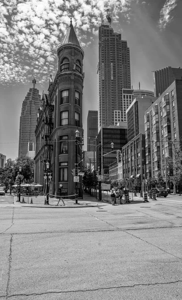 TORONTO, ONTARIO - 06 de julio de 2017: Gooderham o Flatiron Building — Foto de Stock