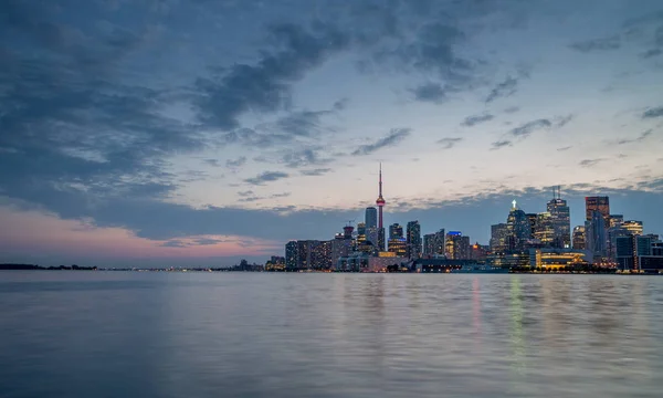 Skyline of Toronto w Kanadzie — Zdjęcie stockowe