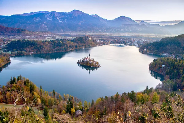 Lake Bled and the church in Slovenia — Stock Photo, Image