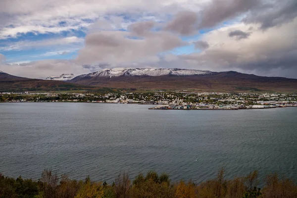 Veduta di Akureyri in Islanda — Foto Stock
