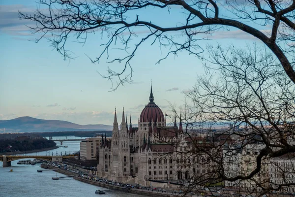Słynnego Parlamentu w Budapeszcie, stolicy Węgier — Zdjęcie stockowe