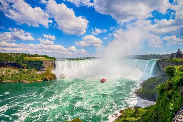Cachoeira famosa, Niagara cai no Canadá, Ontário — Fotografia de Stock