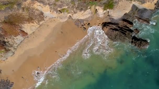 Aerial view of ocean waves from above — Stock Video