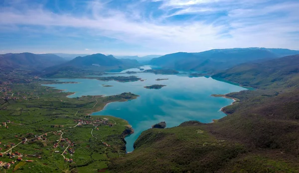 Vue aérienne du lac Rama ou du Ramsko jezero, Bosnie-Herzégovine Images De Stock Libres De Droits