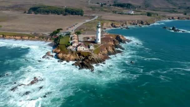 Aerial overhead shot of Pigeon Point Lighthouse — Αρχείο Βίντεο