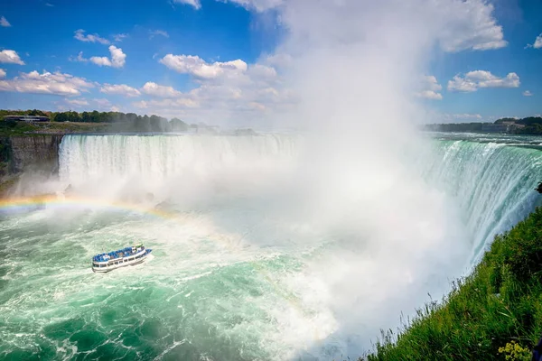 Niagara cai no Canadá — Fotografia de Stock