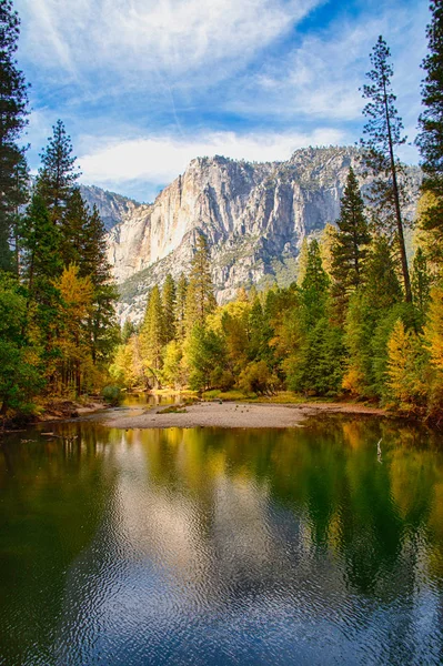 Yosemite Vadisi, Yosemite Ulusal Parkı, Kaliforniya ABD — Stok fotoğraf
