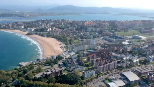 Santander 'in, İspanya' nın, Avrupa 'nın hava manzarası — Stok video