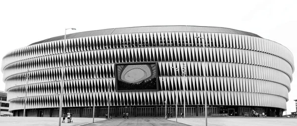 Legendární stadion San Mames atletického fotbalového týmu Bilbao, město Bilbao, Baskicko, Španělsko. 9. září 2019 — Stock fotografie