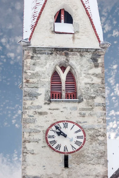 Iglesia Riva Tures Con Nieve Tirol Del Sur Italia —  Fotos de Stock