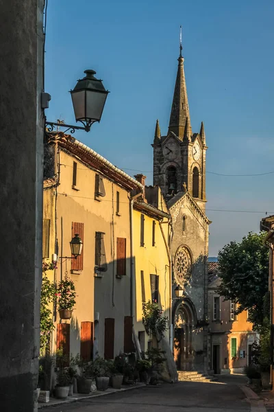 Steeg Dorpskerk Villars Provence Frankrijk — Stockfoto