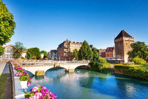 Schelztorturm Kulesi Neckar Nehri Üzerinden Tonozlu Agnes Köprüsü Ile Esslingen — Stok fotoğraf