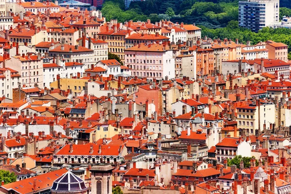 Vackra Stadsbilden Lyon Med Röda Tak Hus Solig Dag Frankrike — Stockfoto
