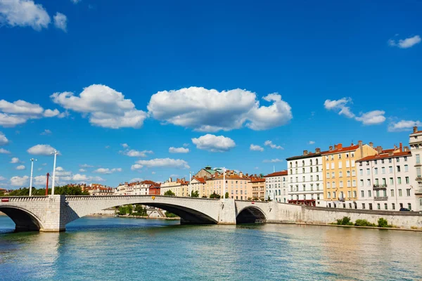 Wunderschöne Stadtlandschaft Von Lyon Mit Pont Bonaparte Straßenbrücke Über Den — Stockfoto
