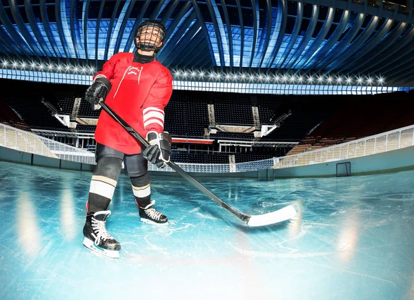 Potret Anak Remaja Pemain Hoki Berdiri Dengan Tongkat Arena Stadion — Stok Foto