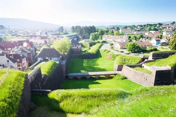 Stadtbild Von Belfort Von Berühmten Mauern Der Zitadelle Aus Gesehen — Stockfoto