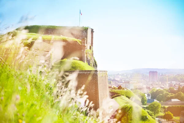 Vacker Utsikt Över Belfort Staden Och Berömda Vauban Citadellet Solig — Stockfoto