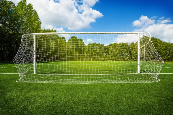 Voetbal Gates Uitzicht Vanaf Terug Het Lege Recreatieve Voetbalstadion — Stockfoto